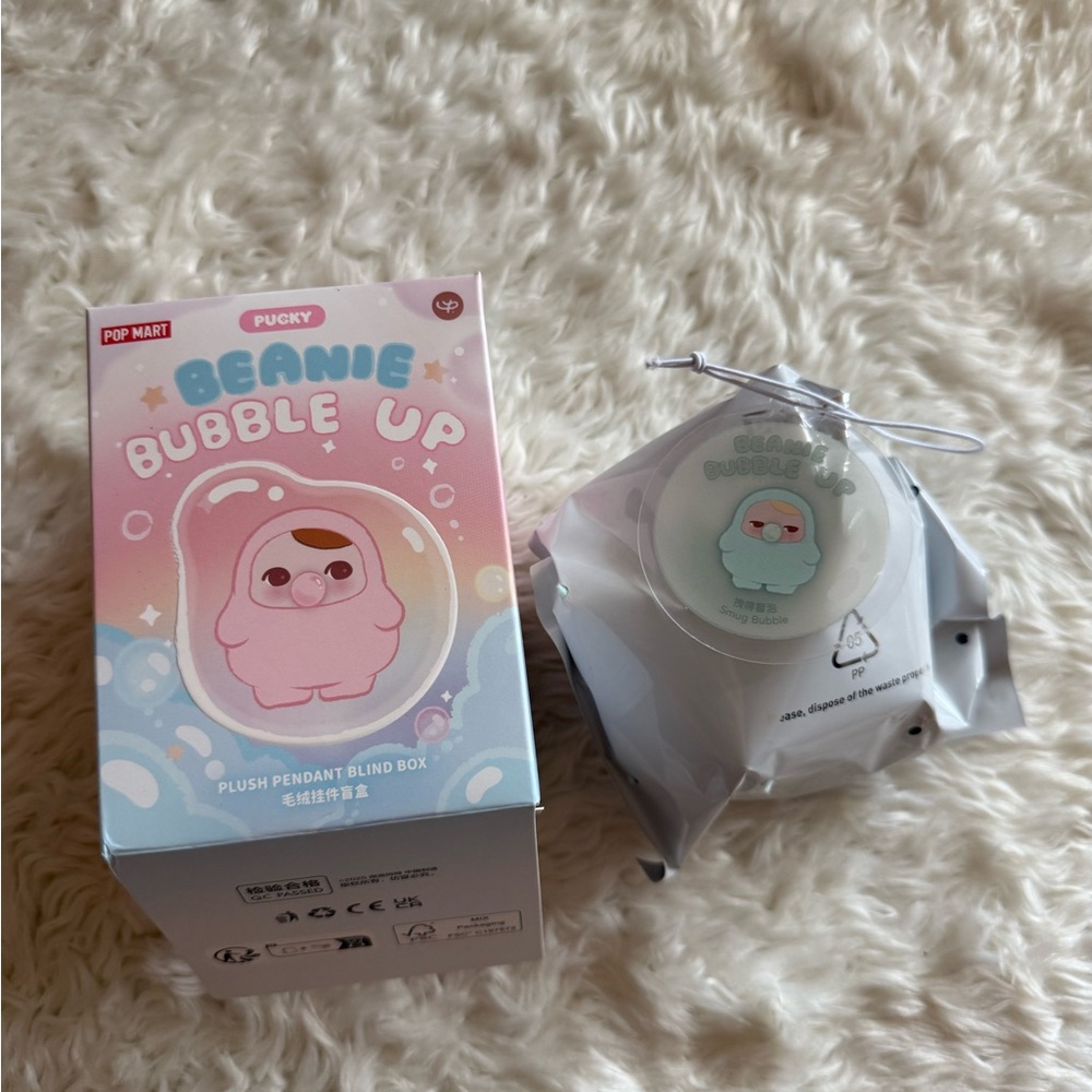 POP MART Pucky Beanie Bubble Up – Smug Bubble 😏🧸✨